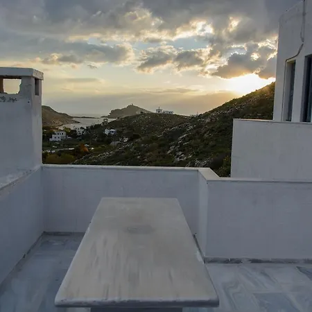 公寓 Theodora Pánormos