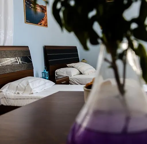 Theodora * Pánormos