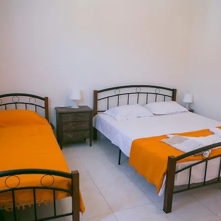 Appartement Theodora *