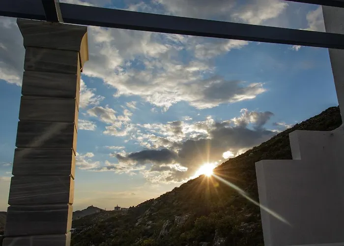 Theodora Apartment *