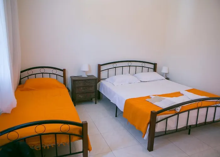 Lägenhet Theodora *